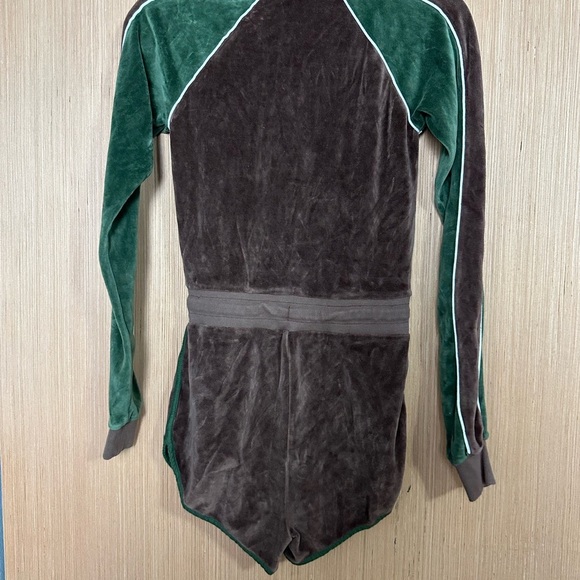 iets Fran’s Urban Outfitters Kristen Velour Romper, Size Small - Picture 4 of 8